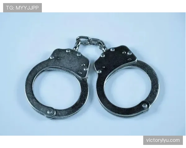 非法掩护是什么意思?比赛中如何判罚与具体规则说明 非法掩护是什么意思?比赛中如何判罚与具体规则说明